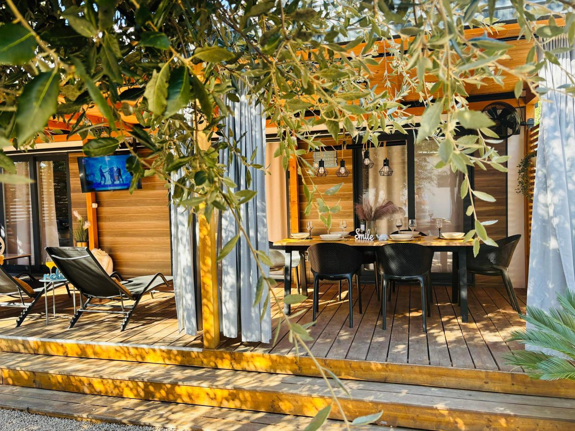 Mobile Home Peponi Del Mar, Brand New บีโอกราดนาโมรู ภายนอก รูปภาพ