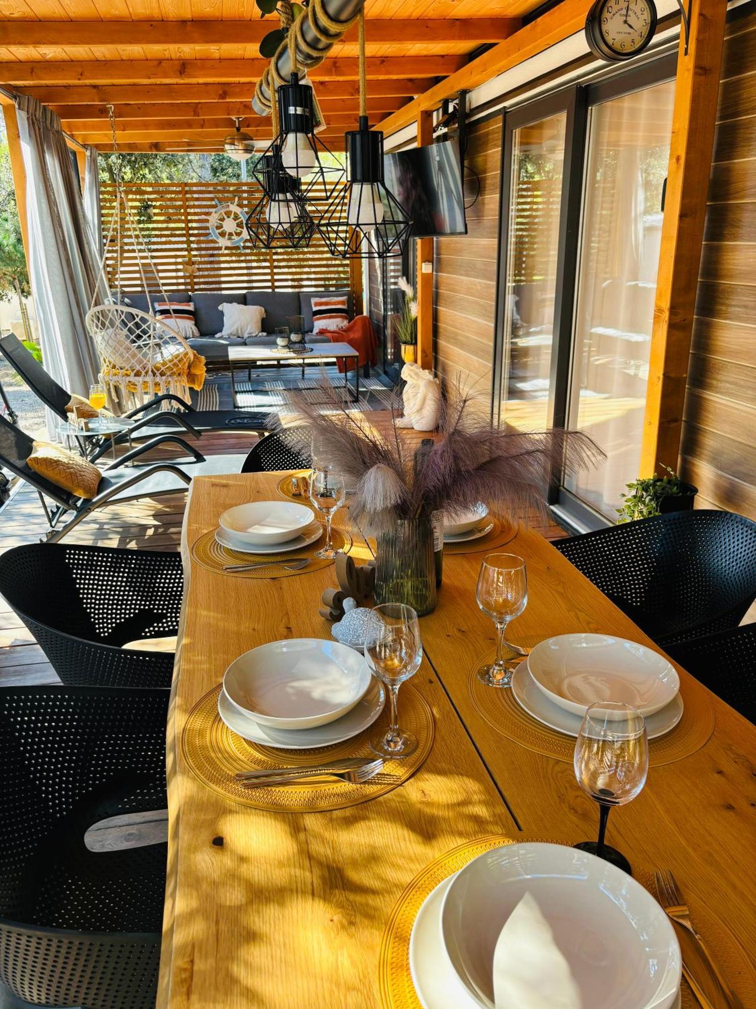 Mobile Home Peponi Del Mar, Brand New บีโอกราดนาโมรู ภายนอก รูปภาพ